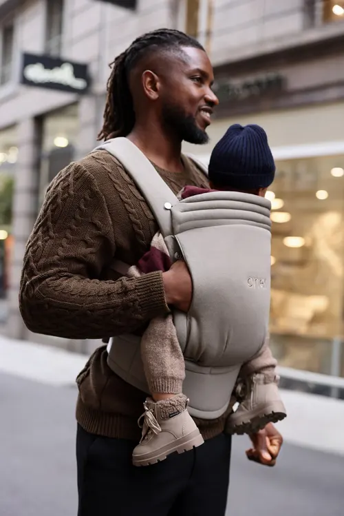 anex-babytrage-whiz-hug-text